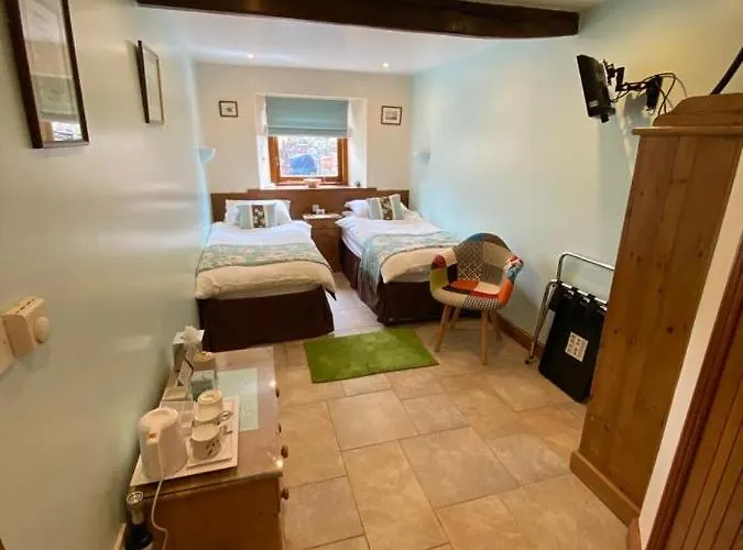 Bed & Breakfast Broad Croft House