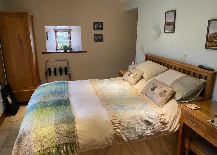 Bed & Breakfast Broad Croft House 4*